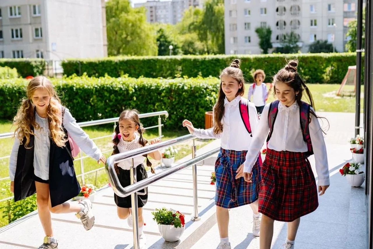 Un colegiu din București conduce topul liceelor din țară după media de admitere 2026
